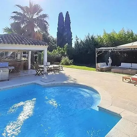 Summerhouse Isabel Saint-Tropez